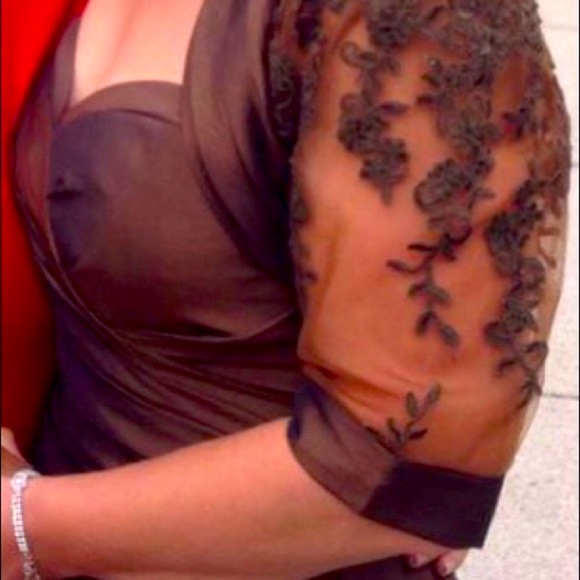 Beautiful Mother of the bride dress! - Picture 13 of 14